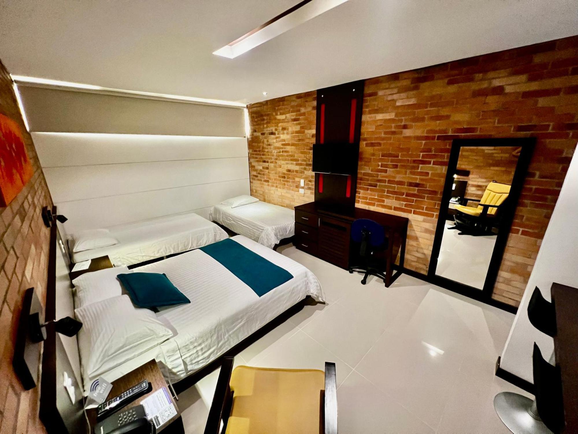 Hotel Toscana Oriente Rionegro Zewnętrze zdjęcie